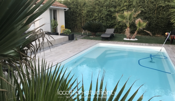 Logement étudiant Studio à Toulon (83200)