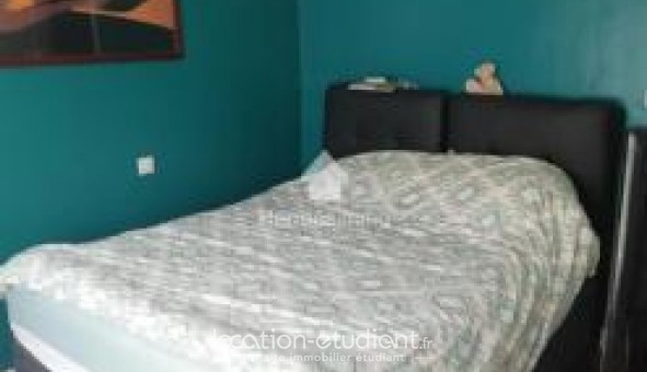 Logement étudiant Studio à Toulon (83200)