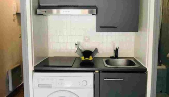 Logement tudiant Studio à Toulon (83200)