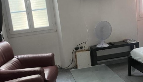 Logement tudiant Studio à Toulon (83200)