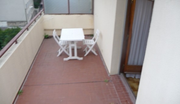 Logement tudiant Studio à Toulon (83200)