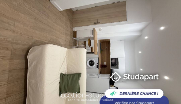 Logement tudiant Location Studio Meublé Toulon (83200)