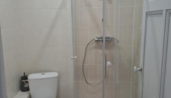 Logement tudiant Studio à Toulon (83200)