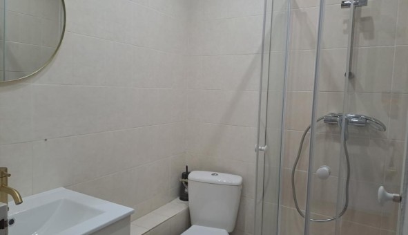 Logement tudiant Studio à Toulon (83200)