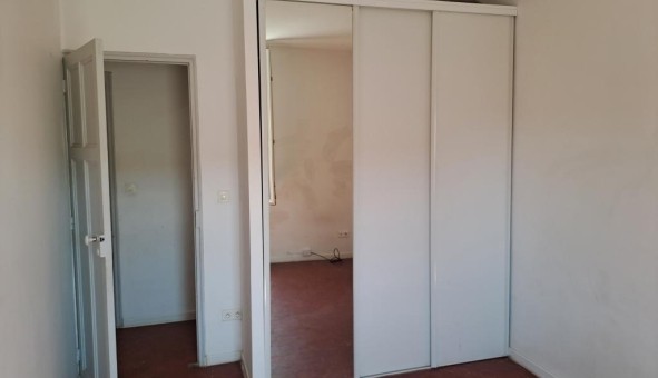 Logement tudiant Studio à Toulon (83200)