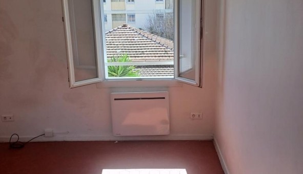 Logement tudiant Studio à Toulon (83200)