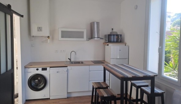 Logement tudiant Studio à Toulon (83200)