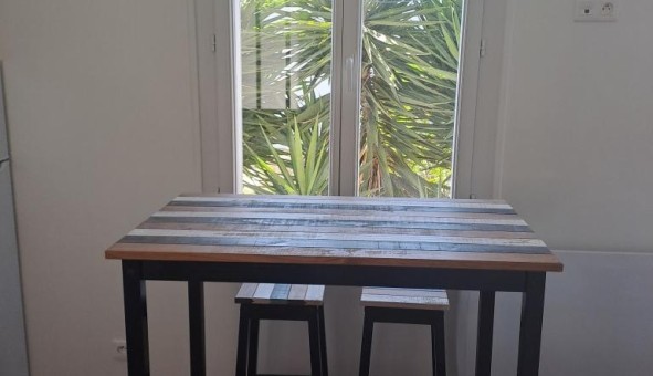 Logement tudiant Studio à Toulon (83200)