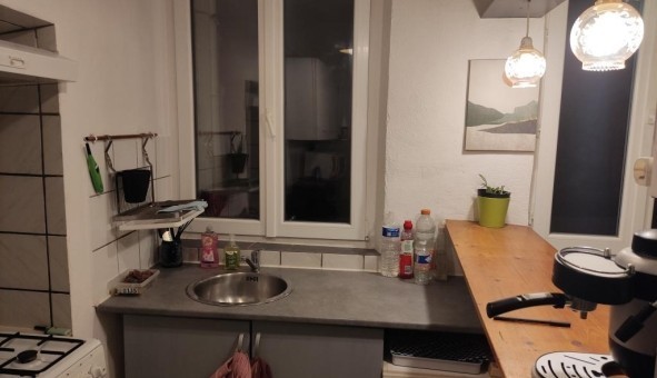 Logement tudiant Studio à Toulon (83200)