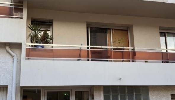 Logement tudiant Studio à Toulon (83200)