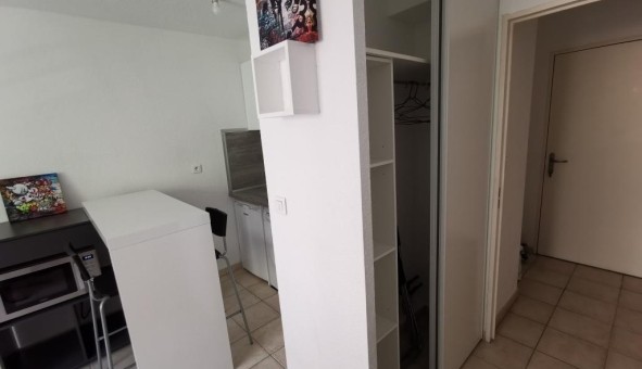 Logement tudiant Studio à Toulon (83200)