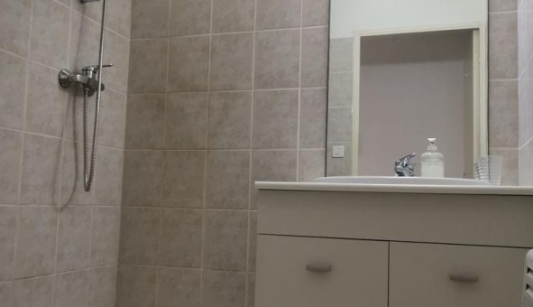 Logement tudiant Studio à Toulon (83200)