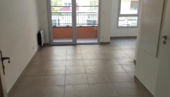 Logement tudiant Studio à Toulon (83200)