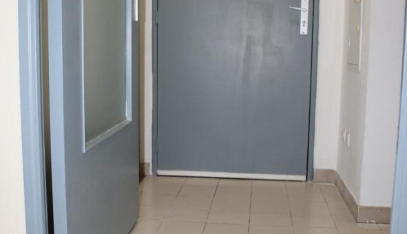 Logement tudiant Studio à Toulon (83200)