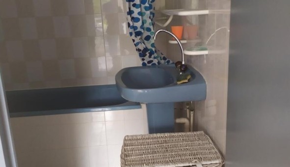 Logement tudiant Studio à Toulon (83200)