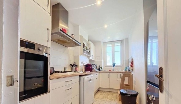 Logement tudiant Studio à Toulon (83200)