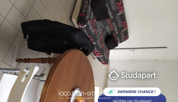 Logement tudiant Location Studio Meublé Toulon (83200)