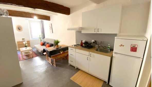 Logement tudiant Studio à Toulon (83200)