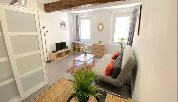 Logement tudiant Studio à Toulon (83200)