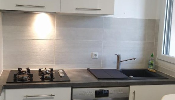 Logement tudiant Studio à Toulon (83200)
