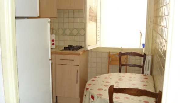 Logement tudiant Studio à Toulon (83200)
