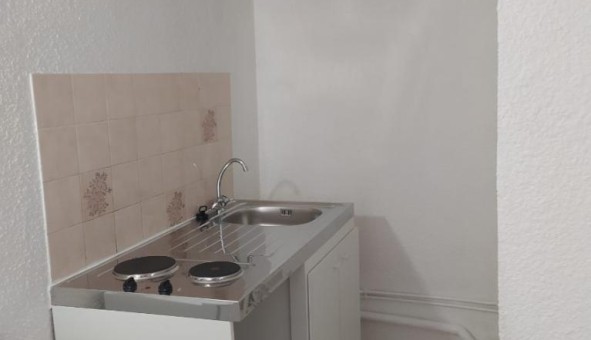 Logement tudiant Studio à Toulon (83200)