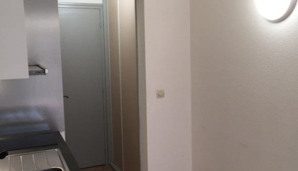 Logement tudiant Studio à Toulon (83200)