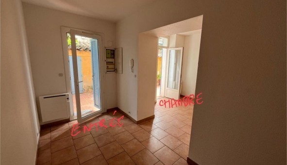 Logement tudiant Studio à Toulon (83200)
