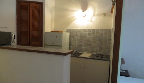 Logement tudiant Studio à Toulon (83200)