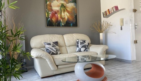 Logement tudiant Studio à Toulon (83200)