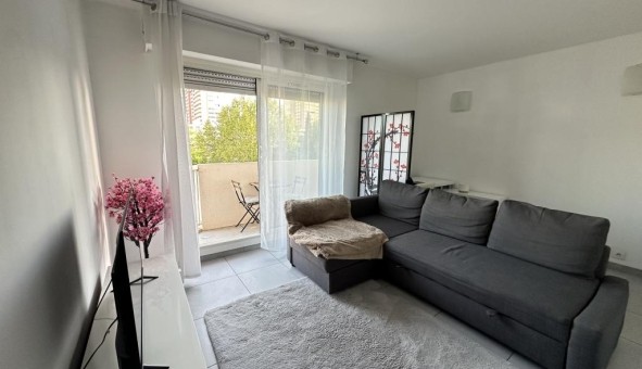 Logement �tudiant Studio &agrave; Toulon (83200)