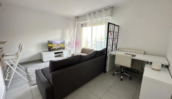 Logement �tudiant Studio &agrave; Toulon (83200)