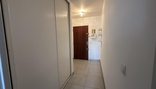 Logement �tudiant Studio &agrave; Toulon (83200)
