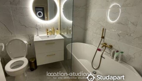Logement étudiant Studio &agrave; Toulon (83200)