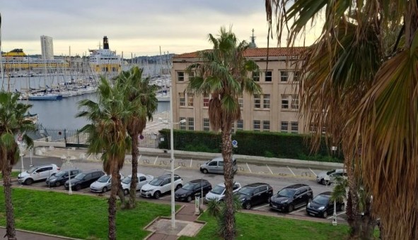 Logement �tudiant Studio &agrave; Toulon (83200)