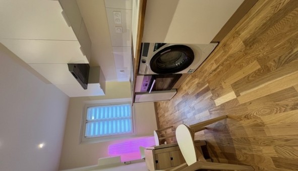 Logement �tudiant Location Studio Vide Toulon (83200)