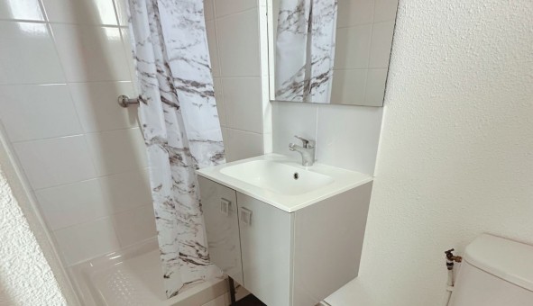 Logement �tudiant Studio &agrave; Toulon (83200)