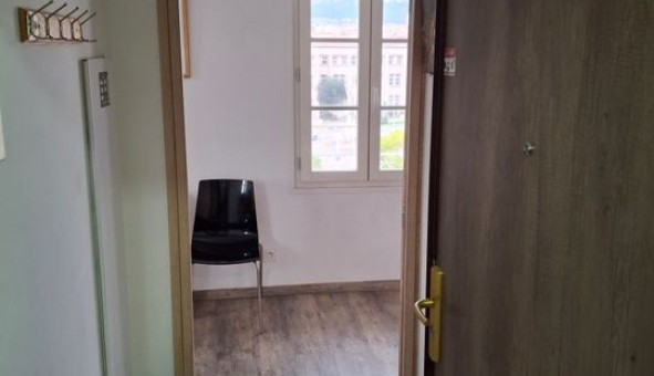 Logement �tudiant Studio &agrave; Toulon (83200)