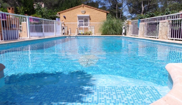 Logement �tudiant Location Studio Vide Toulon (83200)