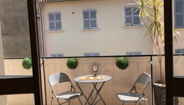 Logement �tudiant Studio &agrave; Toulon (83200)