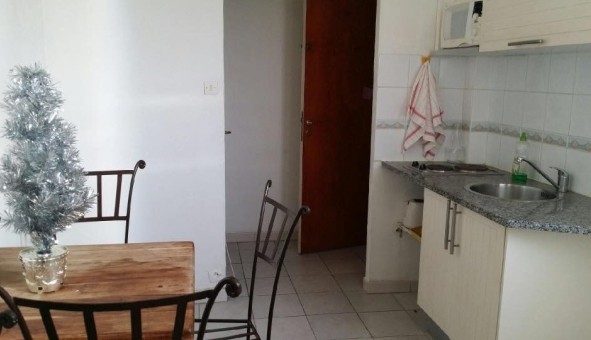Logement �tudiant Studio &agrave; Toulon (83200)