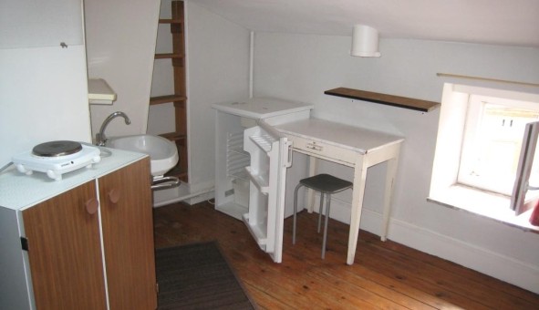 Logement tudiant Location Studio Vide Toulouse (31500)