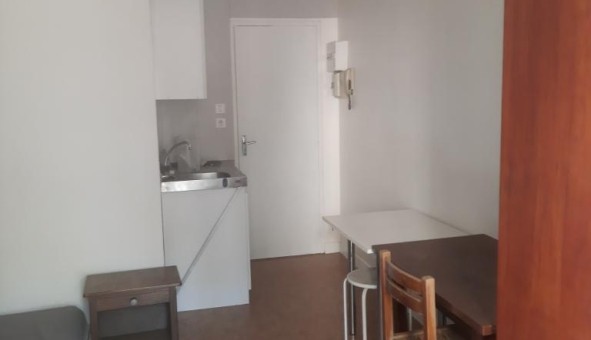 Logement tudiant Location Studio Vide Toulouse (31500)