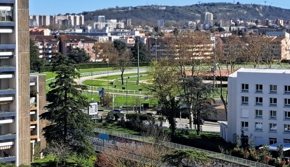 Logement �tudiant Studio &agrave; Toulouse (31500)