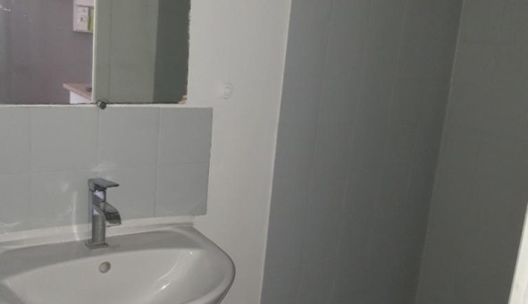Logement tudiant Studio à Tourcoing (59200)