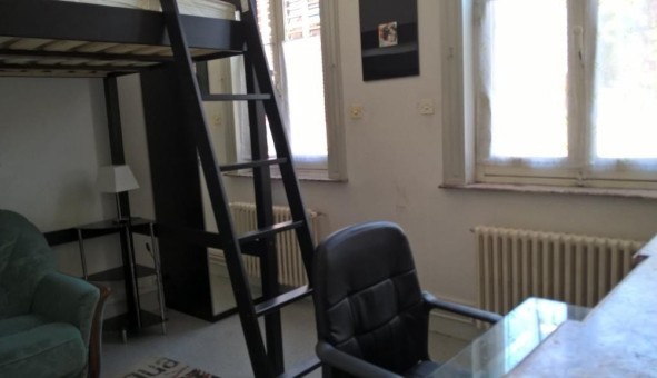 Logement tudiant Studio à Tourcoing (59200)
