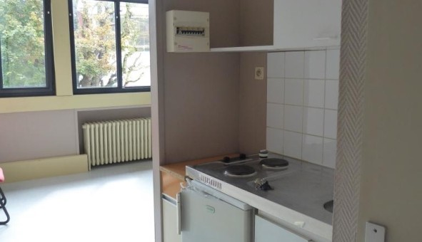Logement tudiant Location Studio Vide Tourcoing (59200)