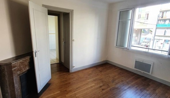 Logement tudiant Studio à Tours (37000)
