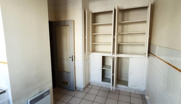 Logement tudiant Studio à Tours (37000)