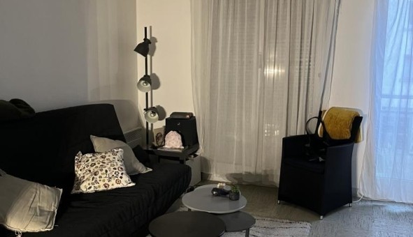 Logement tudiant Studio à Tours (37000)